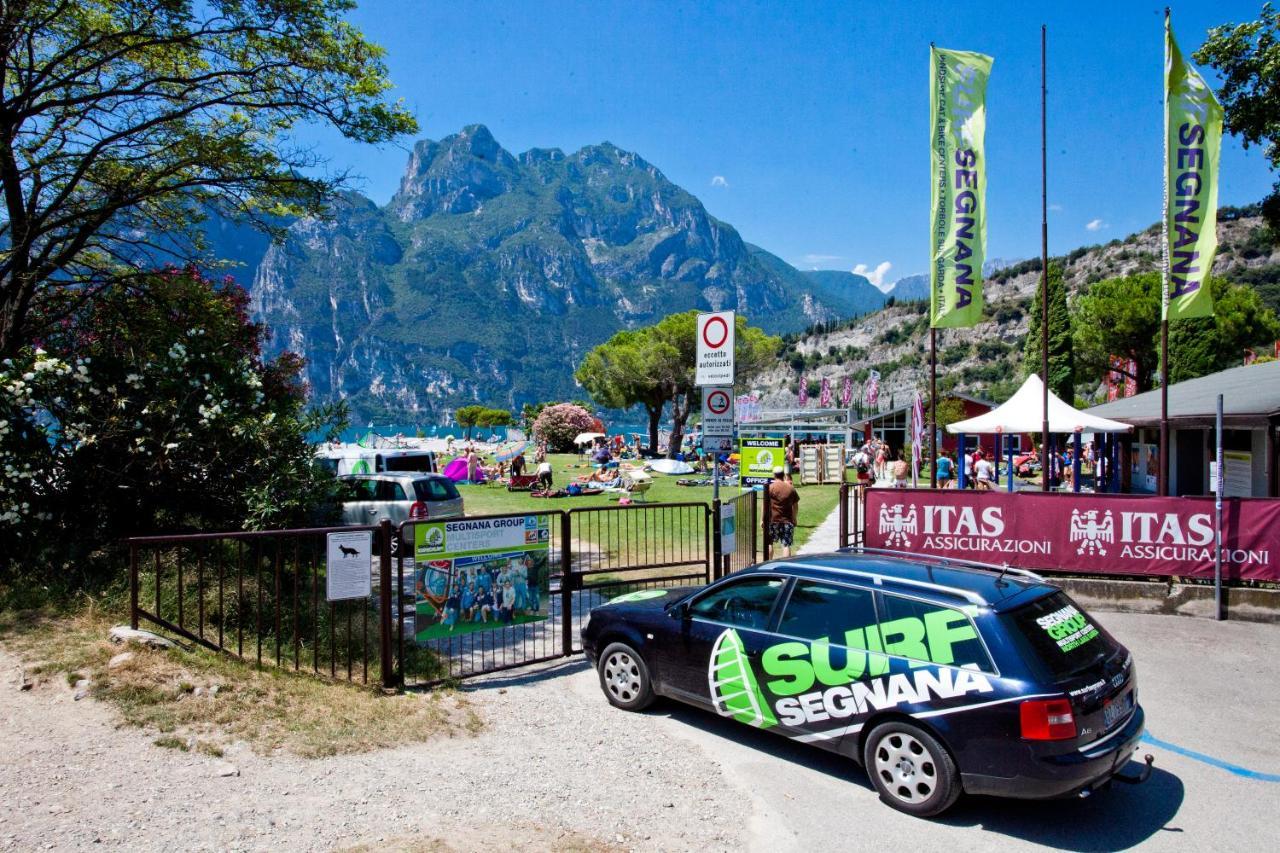 Casa Rosa Apartamento Torbole Sul Garda Exterior foto