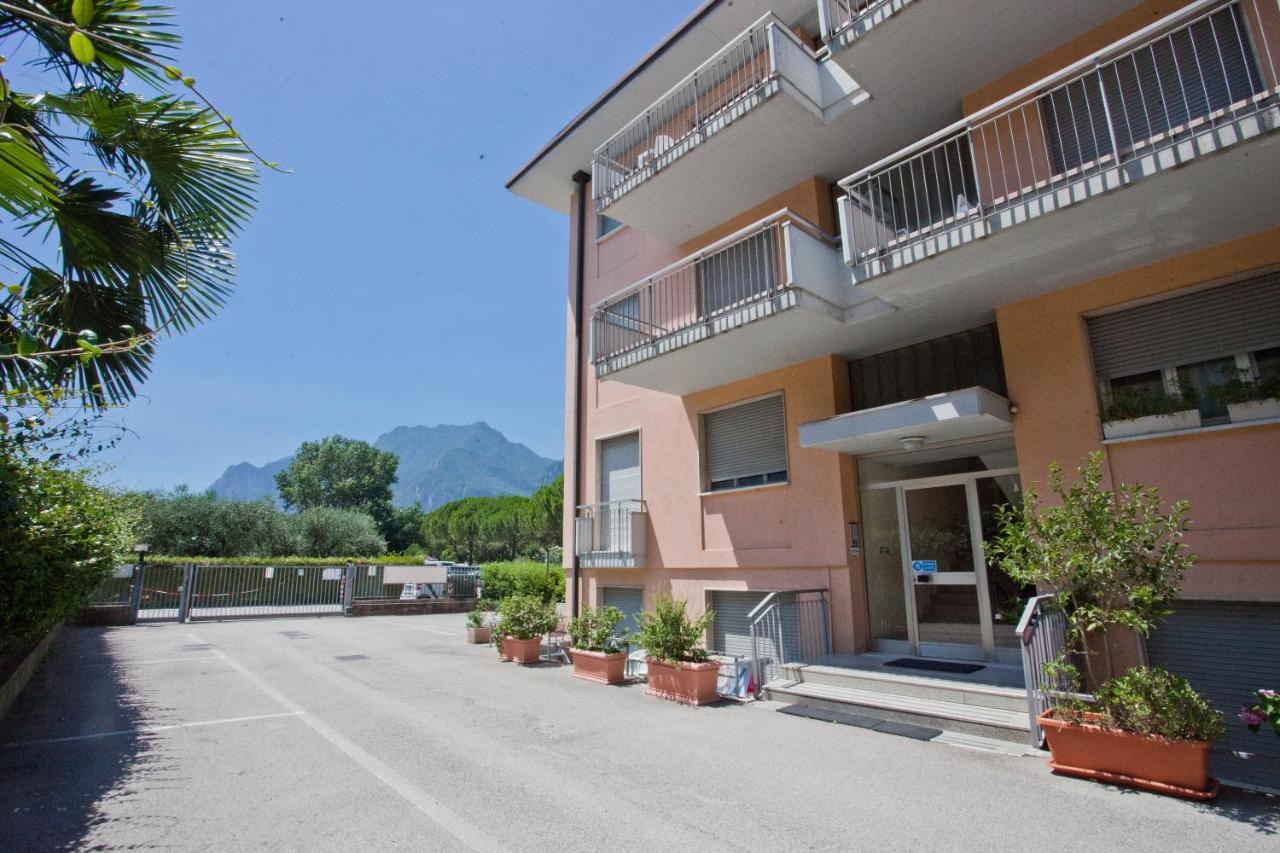 Casa Rosa Apartamento Torbole Sul Garda Exterior foto